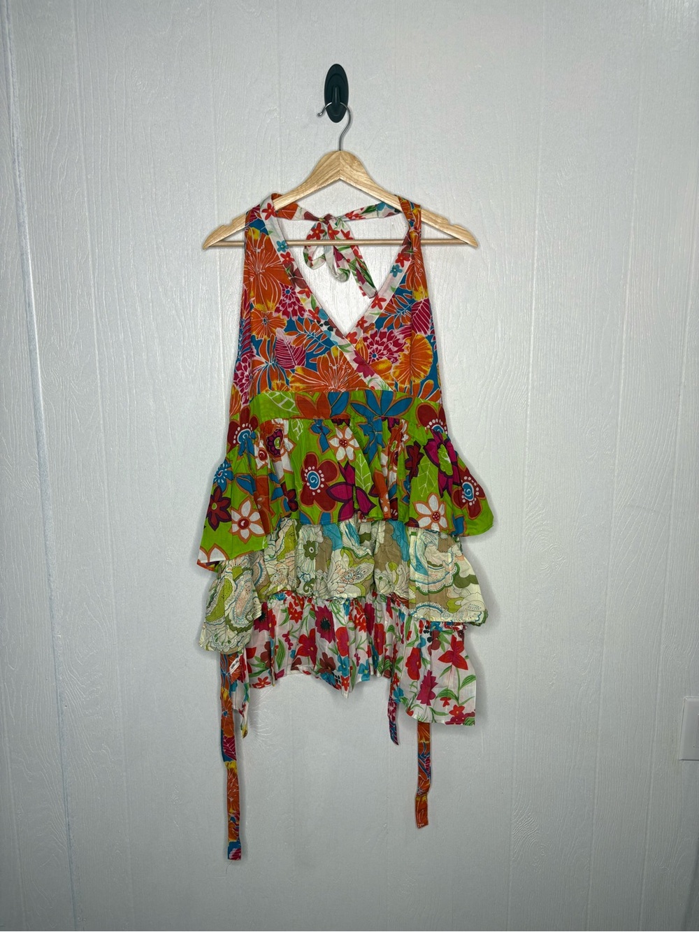 Pier 1 Imports Colorful Floral Tiered Cooking Apron OS